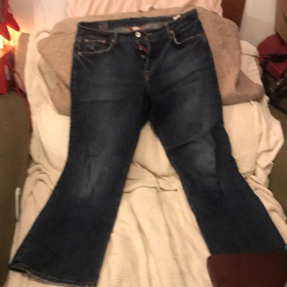 Lucky jeans for woman.Medium wash denim.Size 12/31.easy rider jeans.